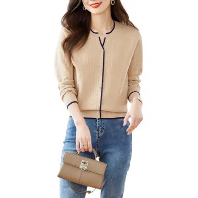 曲韩 时尚新经典系列 宽松型套头长袖针织衫 女款