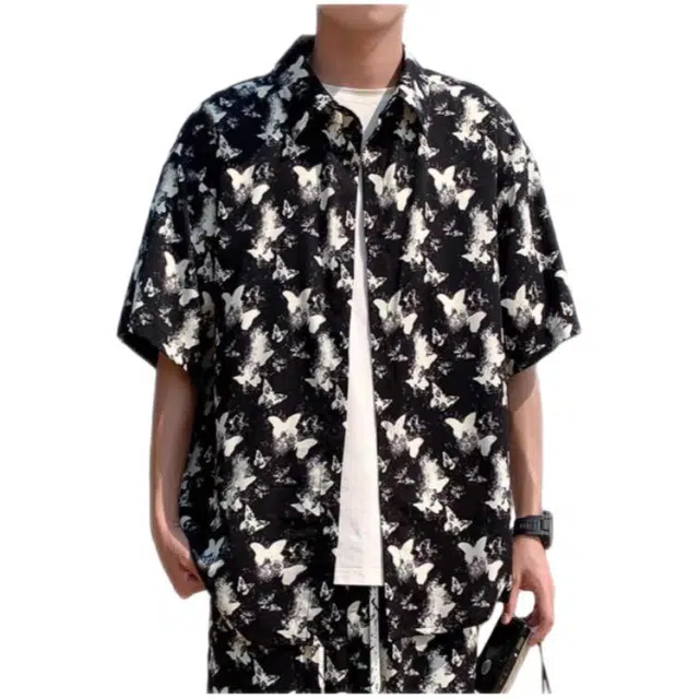 木木兔 百搭日系宽松蝴蝶满印休闲时尚简约轻便垂感短袖衬衫 男款
