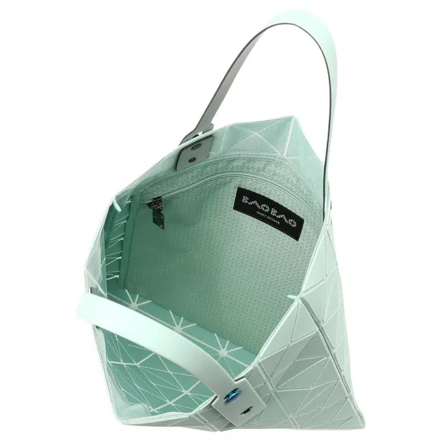 ISSEY MIYAKE Lucent