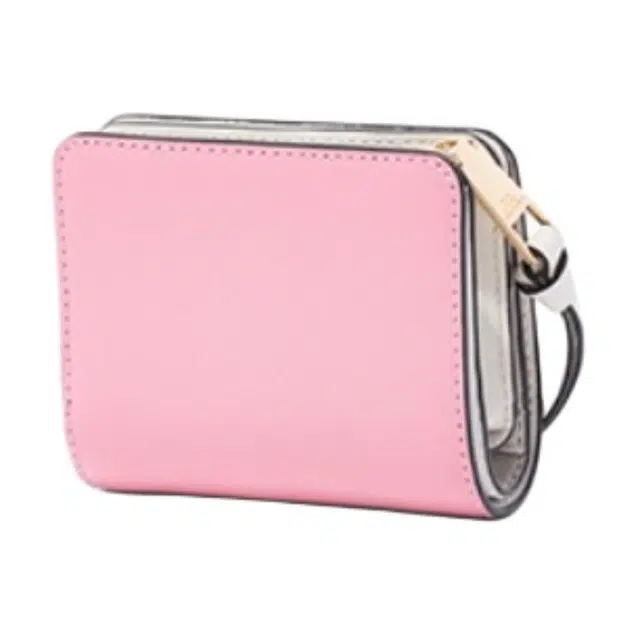 MARC JACOBS