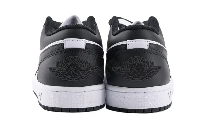 Jordan Air Jordan 1 Low