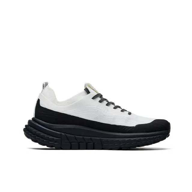 Under Armour VIBRAM