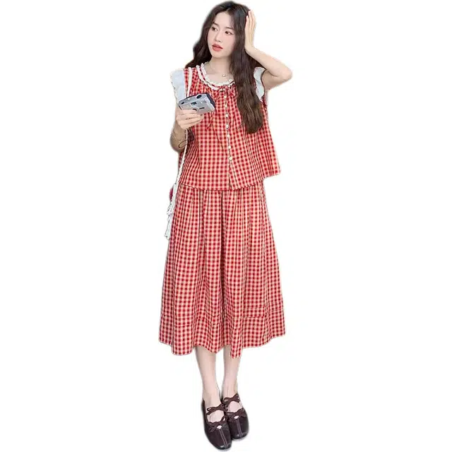 哒头下雨不愁 今年流行扣小飞袖衬衣格纹甜美两件潮裙装套装 女款