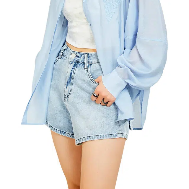 木果果木 复古水洗贴布绣工艺宽松休闲自然腰牛仔短裤 女款