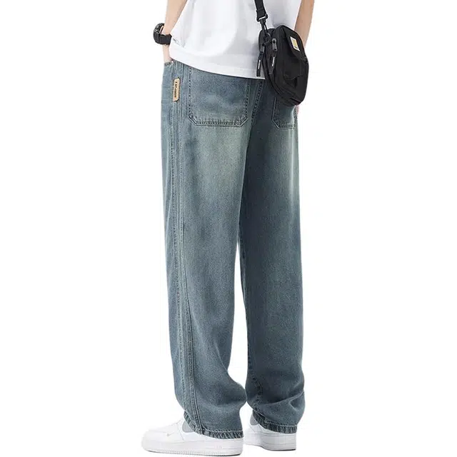 隐狼世家 宽松直筒潮牌舒适百搭牛仔裤 男款