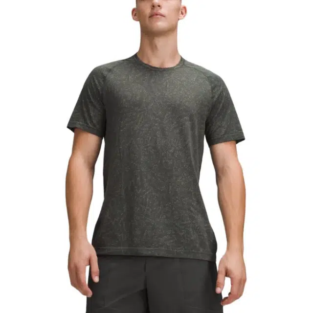 lululemon Metal Vent Tech Silverescent T