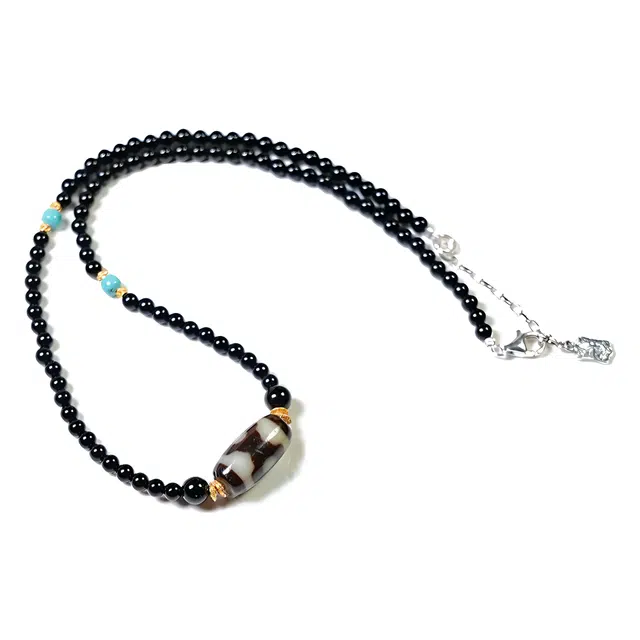 【万事顺利年年红】 玉临门 藏式天珠手工编织配饰 本命佛 水逆绝缘体 佳偶天成#好运 玛瑙 项链 男女同款情侣款