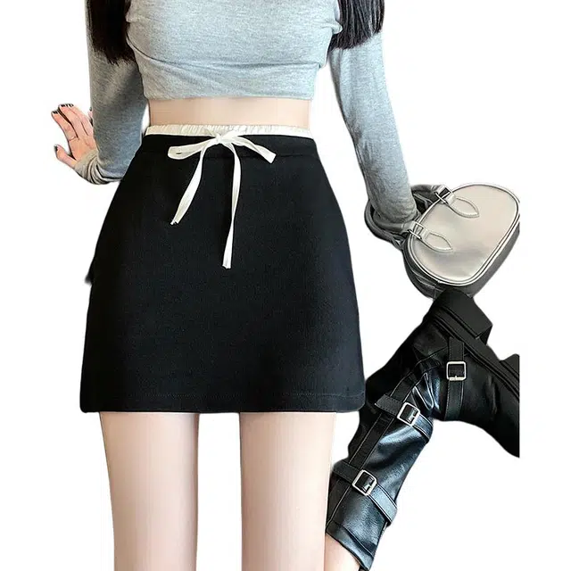 玄唐 纯色适中修身高腰休闲短裙 女款