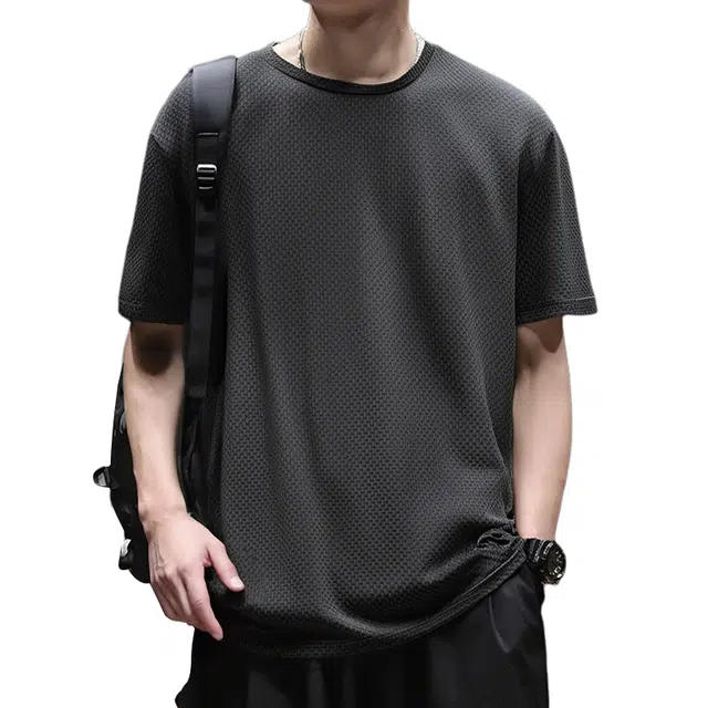 Fakeyoung T