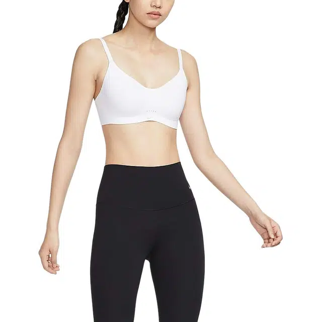 Nike Alate Minimalist