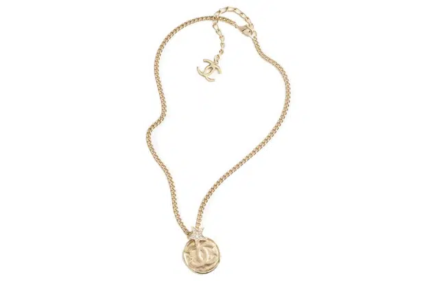 CHANEL C