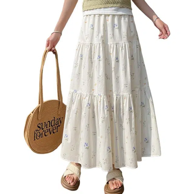 水中花 韩版时尚高腰显瘦碎花百褶提臀遮胯气质伞裙休闲长裙 女款