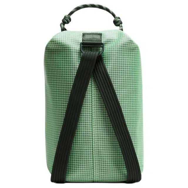 lululemon Fast Track 9L