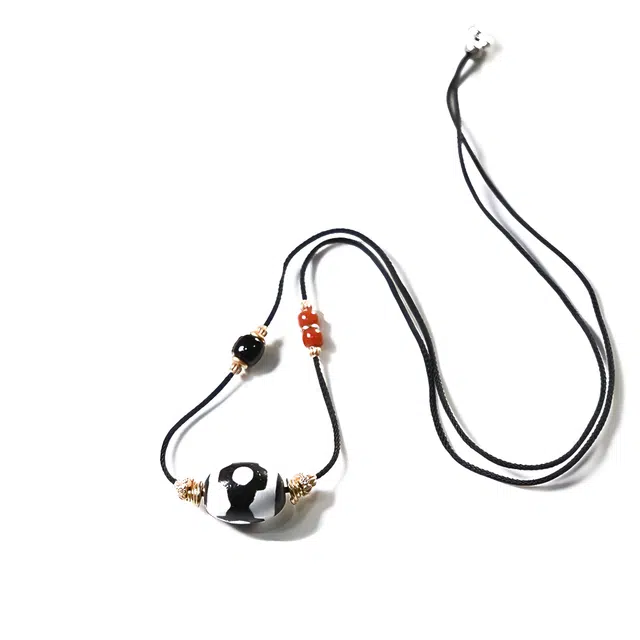 【八方来财挡不住】 玉临门 藏式复古九眼天珠配饰 平安喜乐 时尚百搭 旺桃花#好运 玛瑙 项链 男女同款情侣款