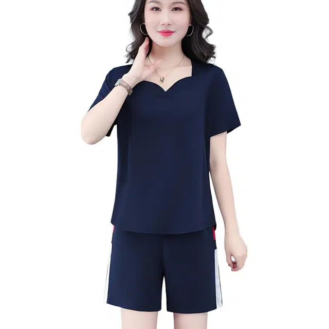 左岸 夏季韩版简约时尚气质日常潮流纯色通勤户外运动修身显瘦显高舒适柔软透气亲肤短袖上衣短裤两件套休闲套装 女款