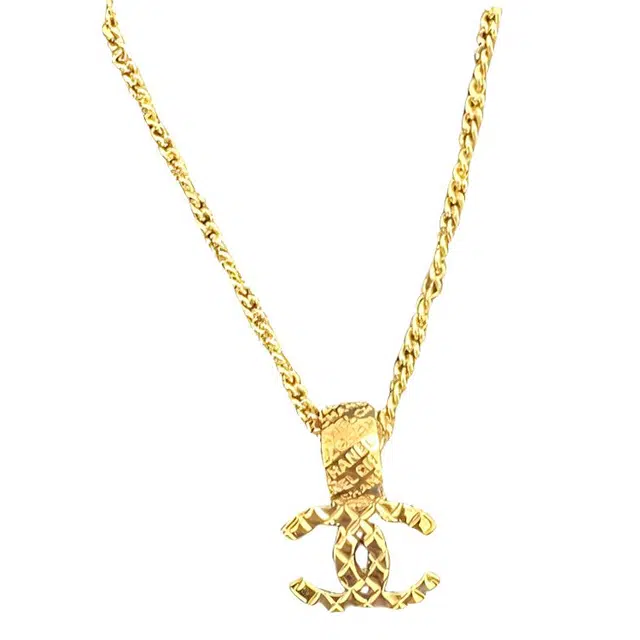 CHANEL 24P C -