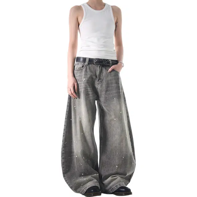 M JEANS STUDIOS 7