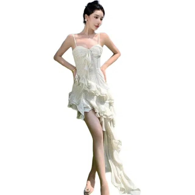 黛尔佳人 法式荷叶边不规则仙女气质纯欲风海边度假沙滩长裙吊带连衣裙 女款