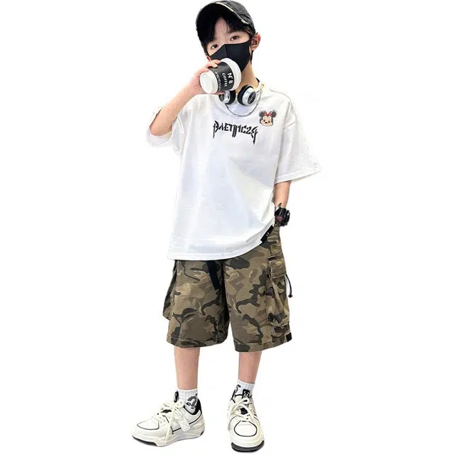 DisneyT
