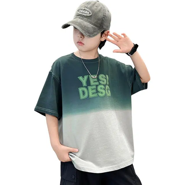 DisneyT