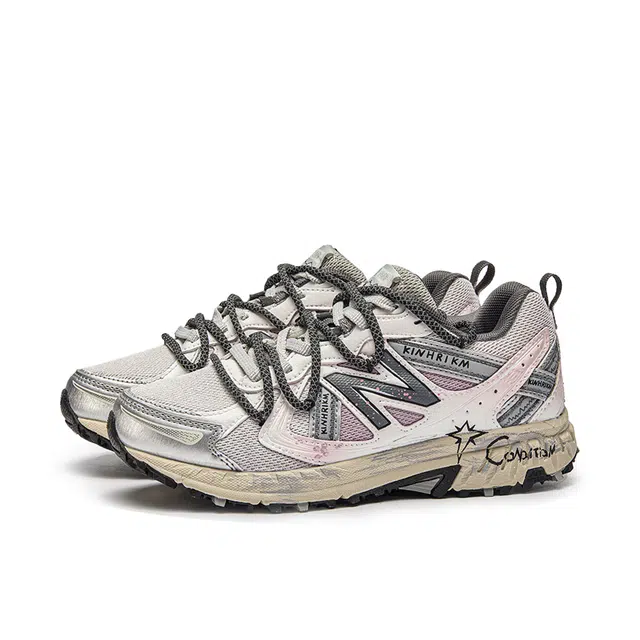 New Balance NB 410 V5