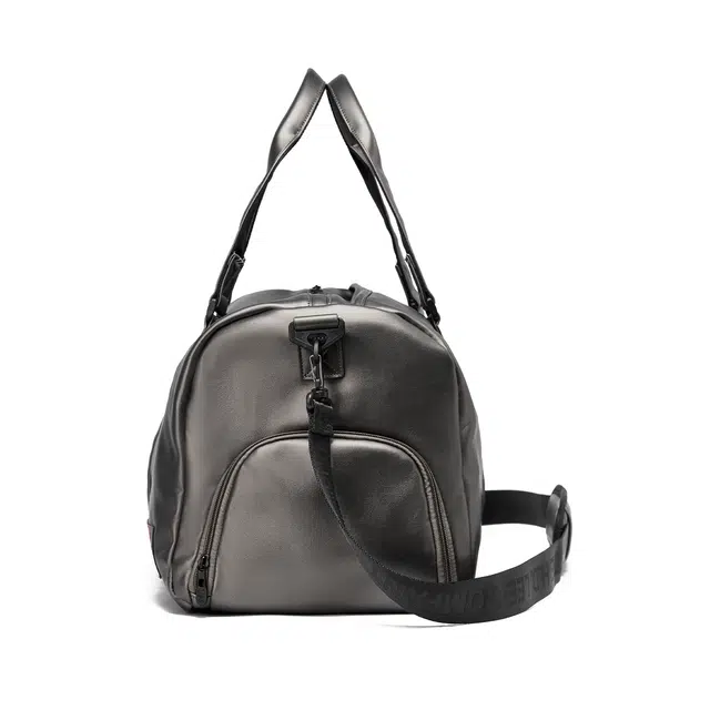 Lee 32L PVC