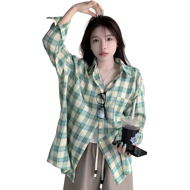 水中花 韩系格子翻领宽松舒适长袖衬衫 女款
