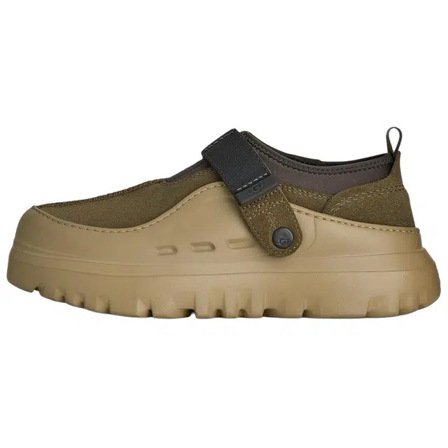 UGG PeakMod Lowcut Deep Olive