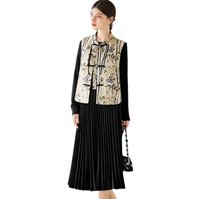 她池 新中式国风提花单排扣短款马甲 女款 黑金竹林