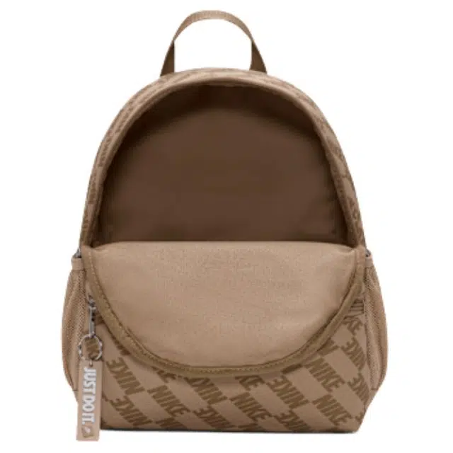 Nike Brasilia 11L