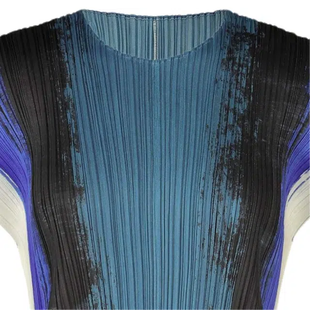 ISSEY MIYAKE FW25T