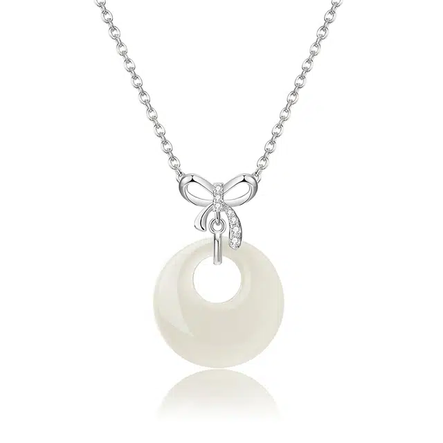 潮宏基 结缘蝴蝶结平安扣  中式国风浪漫告白喜结良缘#好运天然 玉髓 项链 女款