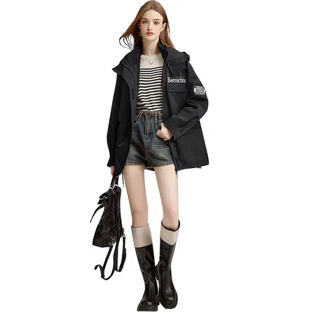 她池 抽绳收腰字母刺绣休闲中长款连帽风衣 女款 黑色