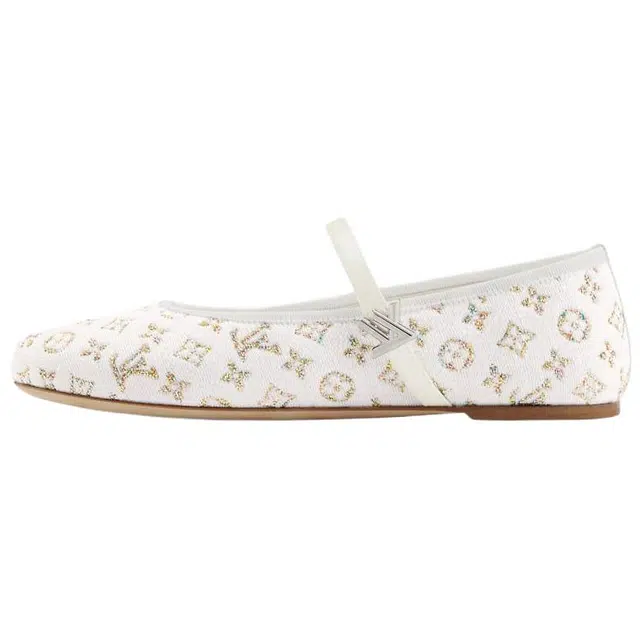 LOUIS VUITTON Romy