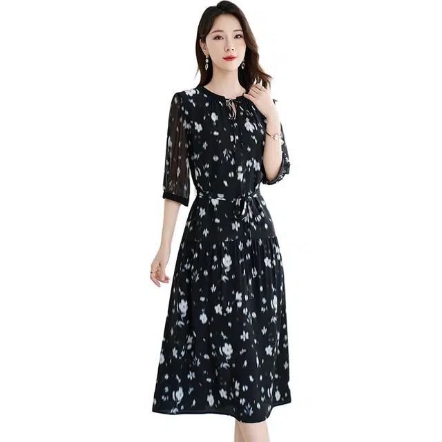 水墨佳人 休闲时尚简约短袖连衣裙 女款