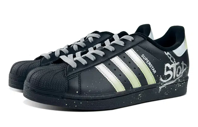 adidas Superstar 2