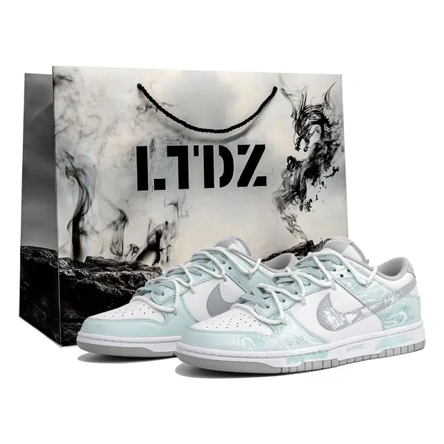 Nike Dunk LTDZ