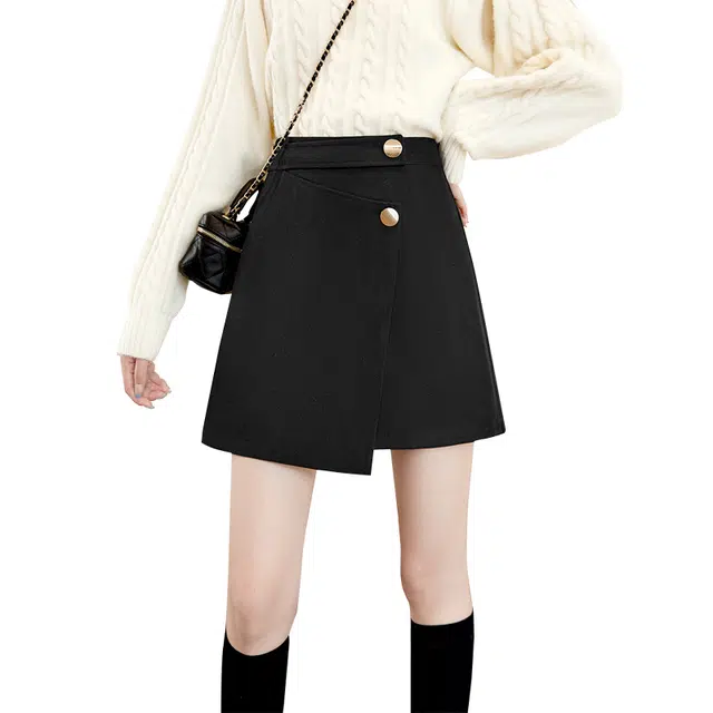 她池 通勤风高腰亮扣不规则休闲短裙 女款 黑色