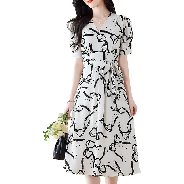水中花 碎花韩版高级感修身温柔法式气质长裙超仙短袖连衣裙 女款