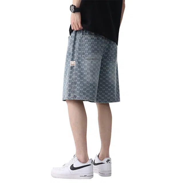 协协乐 薄款蝴蝶纹宽松直筒休闲中裤五分牛仔短裤 男款