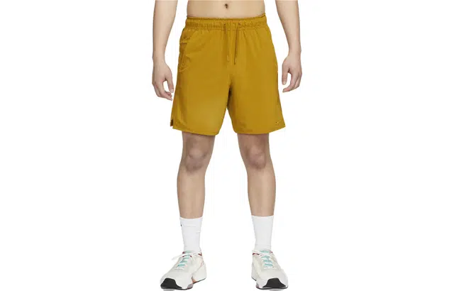 Nike Dri-FIT Unlimited Logo