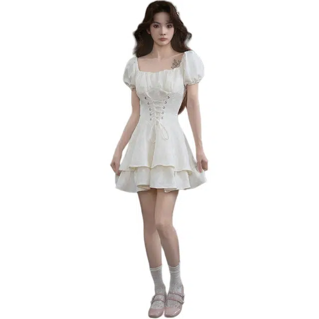 哒头下雨不愁 小众设计别致法式洋气复古收腰显瘦气质蛋糕短袖连衣裙 女款