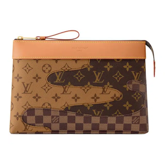 LOUIS VUITTON x Nigo Pochette Voyage