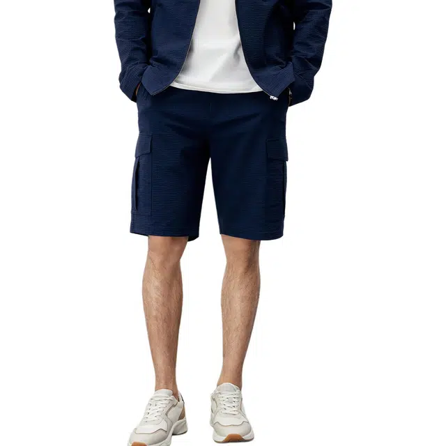 丹宁哲学 轻量泡泡纱弹力面料纯色中腰休闲短裤 男款