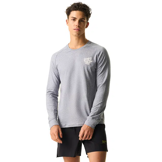 OUTOPIA T