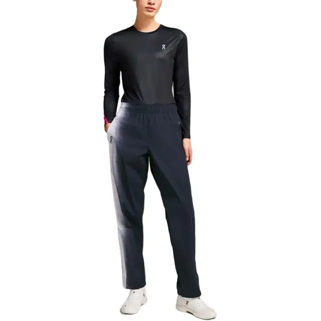 On Court Track Pants logo