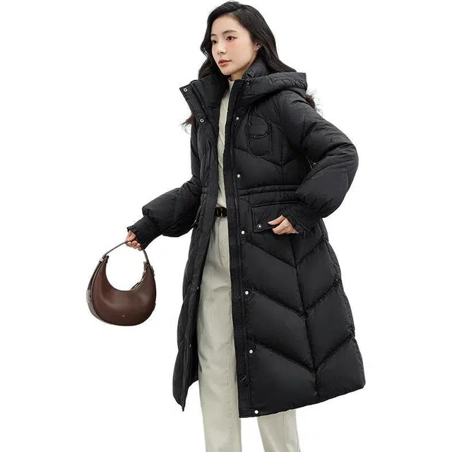 鸭鸭 纯色立领连帽修身长款过膝花边袖口精致衍线熟女优雅气质羽绒服 女款