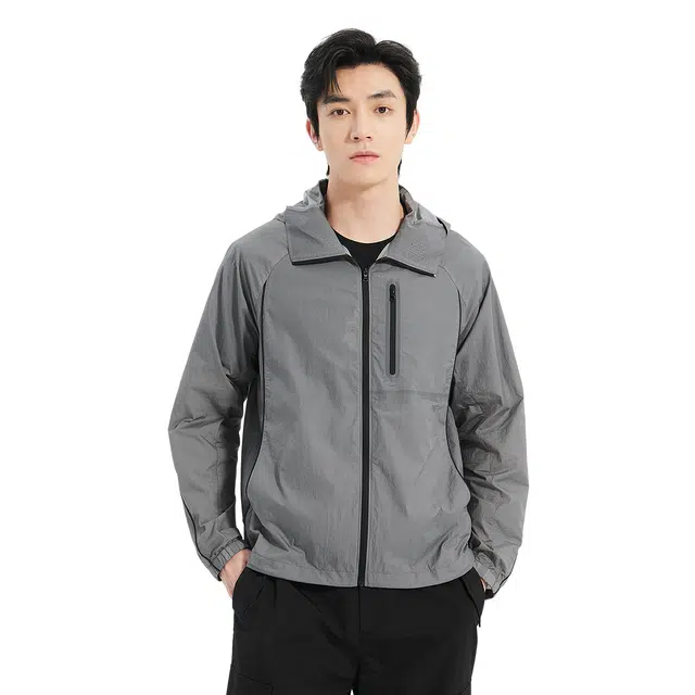 利郎 时尚都市连帽轻薄款防紫外线百搭防晒服 男款