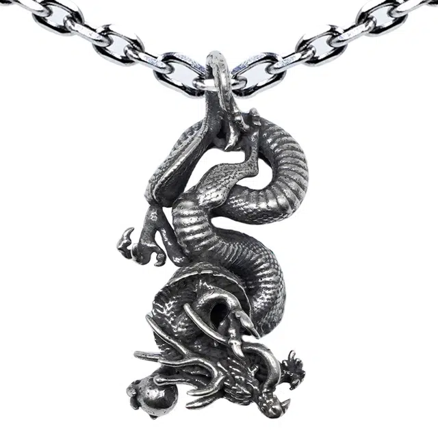 【可定制刻字】 白木黑冰 龙影 生肖龙 潮流时尚新中式高级感 银合金 项链 男女同款情侣款