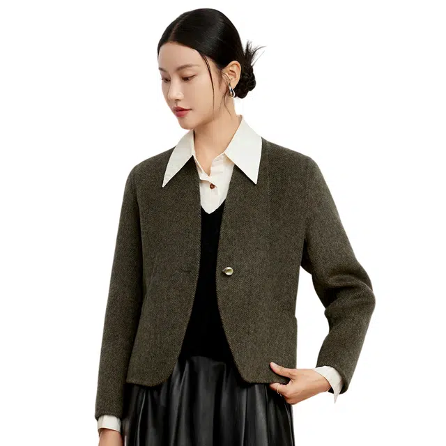 富铤 小个子纯色一粒扣短款气质高级感双面呢大衣 女款